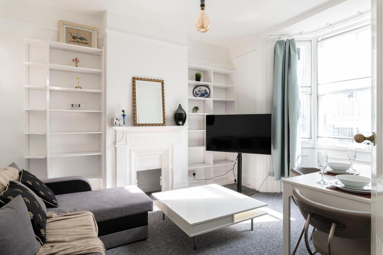 Quality Stay Rooms Hove Extérieur photo