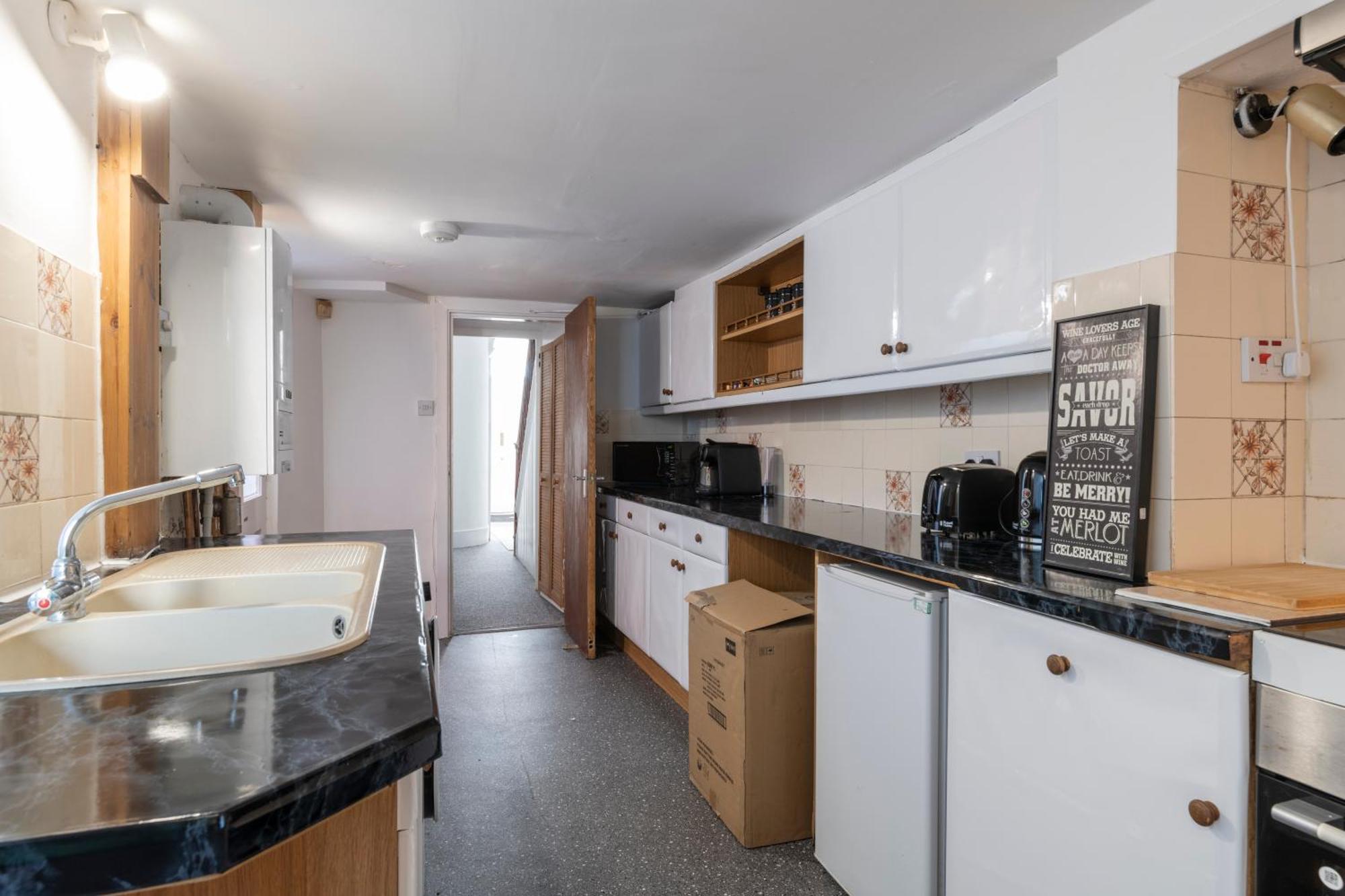 Quality Stay Rooms Hove Extérieur photo